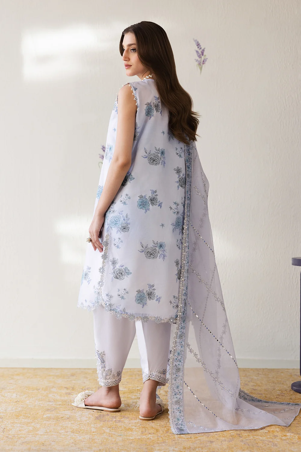 EMBROIDERED LAWN UF - Image 3